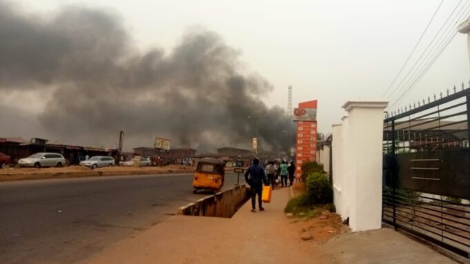 Sagamu protest Sagamu banks, Protesters
