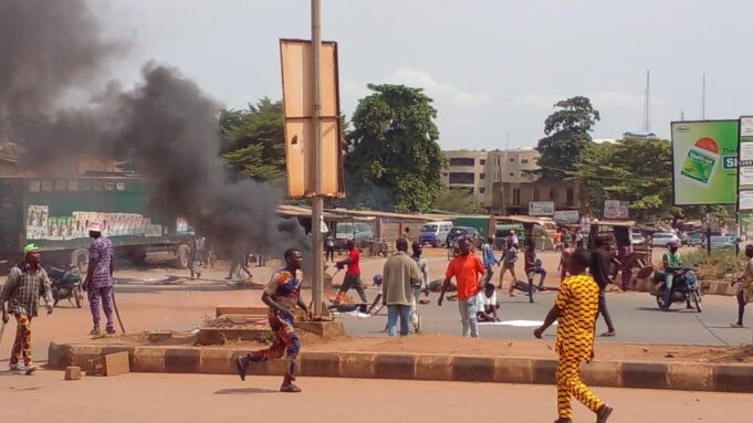 Protesters Lagos-Abeokuta expressway, Attacks, Ogun