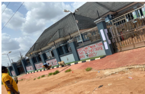 N786.9m debt: UBA takes over Ogiemwonyi’s properties UBA seizes properties