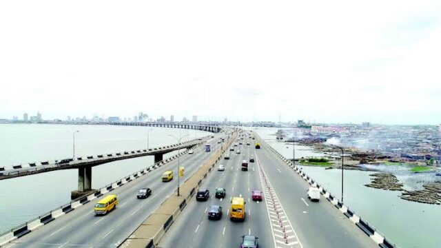 Policeman dies in Third Mainland Bridge accident Third Mainland Bridge