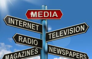 The essentials of public communication Media
