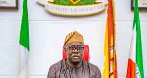 Petrol price hike: Makinde approves N10,000 allowance for Oyo workers Birthday celebrations, Minimum wage, Oyo, Chairmen, Makinde