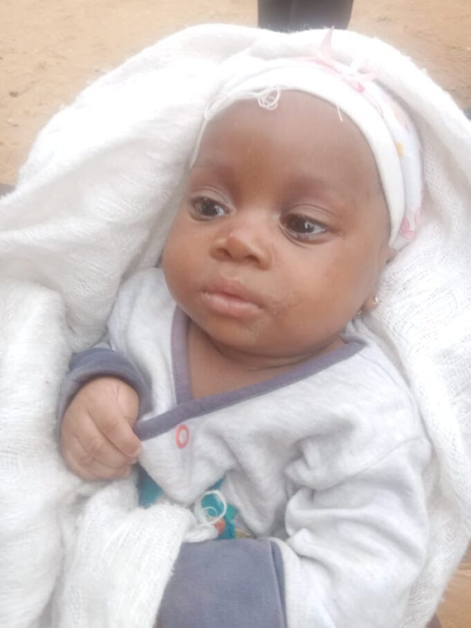Police rescue baby under bus in Lagos Baby under bus