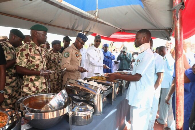 Service Chiefs with troops