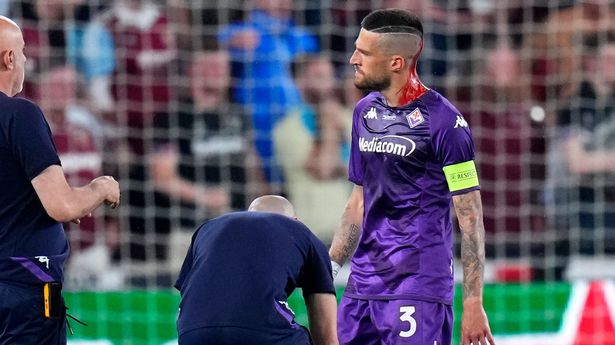 West Ham fans hit Fiorentina player Fiorentina