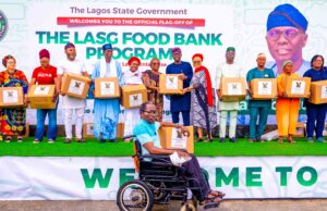 Sanwo-Olu shares food palliatives, targets 500,000 households Sanwo-Olu