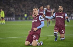 West Ham to offer 4 players for sale over £100m debt as Robertson sets for Tottenham move