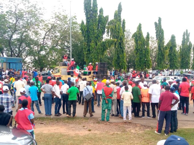 Passengers stranded as NLC, TUC members block Abuja airport Abuja airport