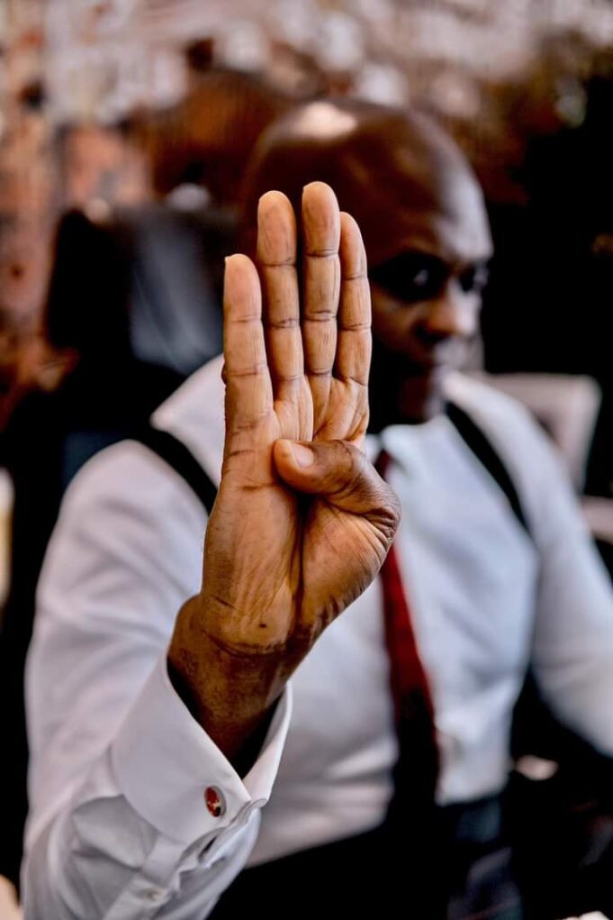 Tony Elumelu Elumelu scar