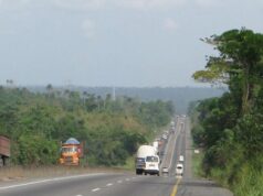 FG orders night repair of Lagos-Abeokuta expressway Speed bumps, Oyo-Ogbomoso, Sagamu-Benin expressway accident