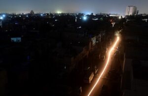 Russian strikes plunge Ukrainians into blackout Russian, Chile, 2025, National grid, Nationwide blackout