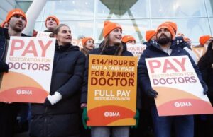 British doctors begin longest-ever NHS strike over pay British doctors
