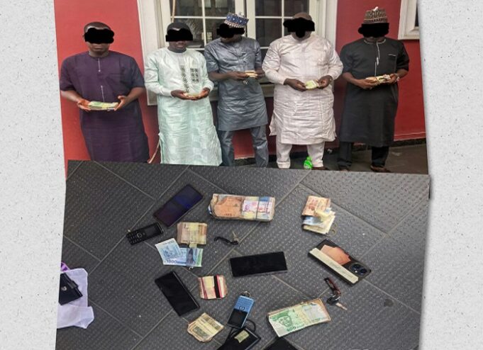 EFCC arrests 5 forex speculators in Abia Forex speculators