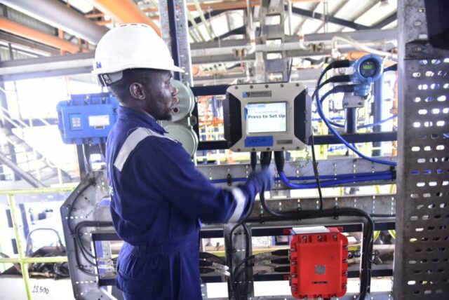 Again, Dangote refinery raises petrol price to N1,350/litre Dangote refinery, NNPCL