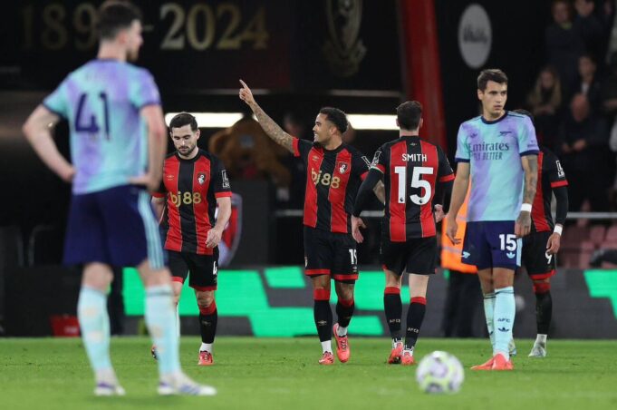10-man Arsenal suffer first Premier League defeat to Bournemouth Arsenal