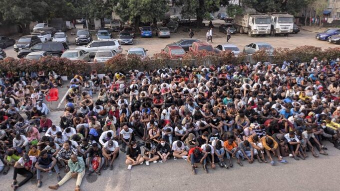 EFCC arrests of investment and romance scam suspects (2) EFCC