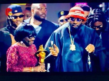 OdumoduBlvck wins Next Rated award at Headies