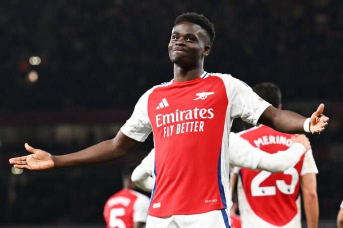 Saka in Arsenal EPL game with Fulham Saka