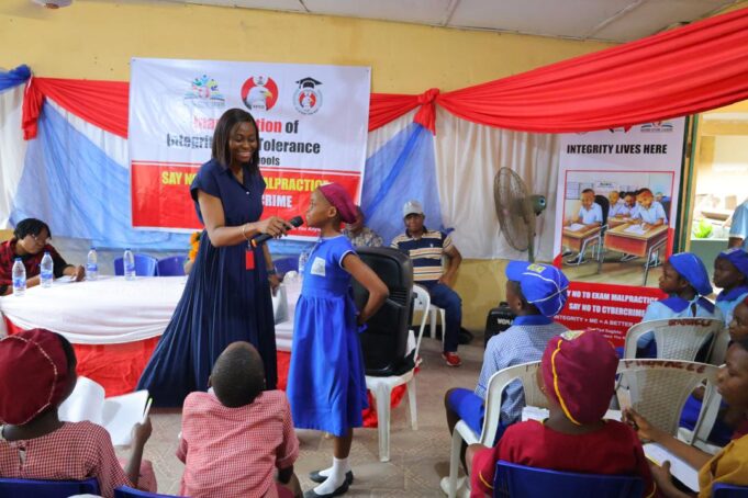 EFCC unveils integrity clubs in Lagos schools EFCC