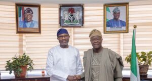 Otedola applauds finance, budget ministers’ economic efforts during visit