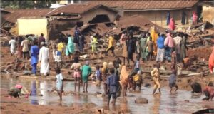 Tinubu approves N2bn for Mokwa flood victims, orders ministers to relocate to Niger State Flood