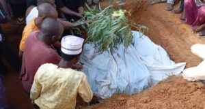 Murdered wedding travellers buried in Plateau