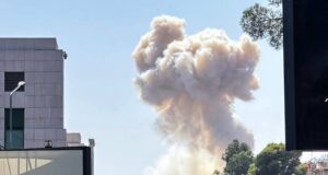 Israel bombs Damascus, vows to protect Druze Damascus