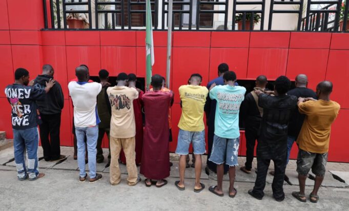 EFCC arrests 17 internet fraudsters in Nasarawa, recovers 5 cars Nasarawa