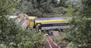 3 dead, many injured as train derails in Germany Train