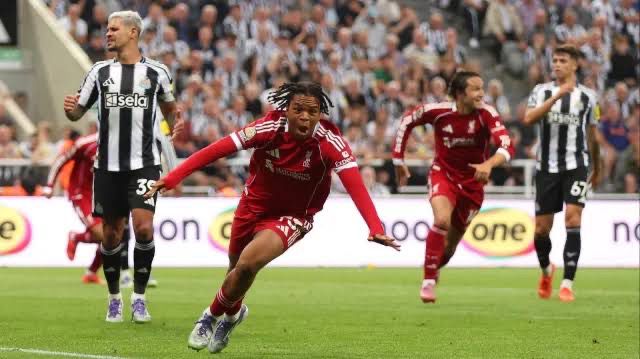 16-year-old Ngumoha scores winning goal as Liverpool defeat 10-man Newcastle Ngumoha