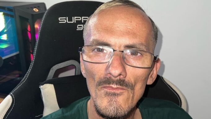 French streamer dies during live broadcast French