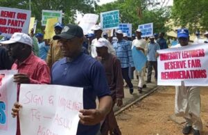 ASUU-BUK protests over withheld salaries, unfulfilled agreement