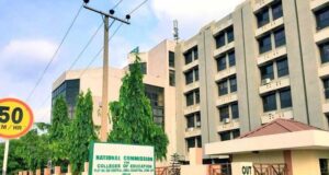 FG shuts 22 illegal tertiary institutions