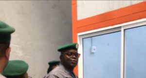 Customs controller unveils cargo screening machine at SAHCO facility Controller