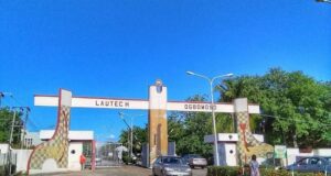 6 LAUTECH final-year students die in road crash
