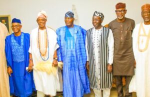 Atiku leads delegation on congratulatory visit to Oba Ladoja
