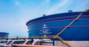 Petrol hits N995 as Dangote adjusts prices