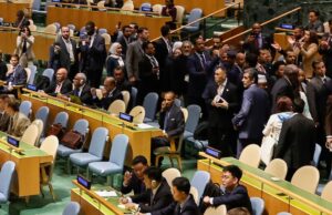 Delegates walk out as Netanyahu addresses UNGA Netanyahu