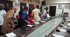 Strike continues as FG, Dangote, PENGASSAN talks end in deadlock Dangote