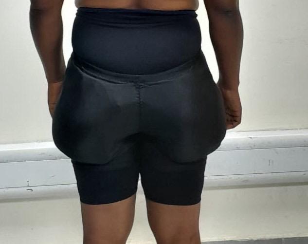 Businesswoman hides Qatar-bound drugs in butt pad underwear Businesswoman