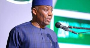FG reviews school curricula, introduces new subject limits