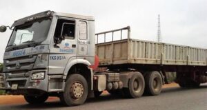 Dangote truck kills pregnant woman, child, 6 others in Ondo Truck