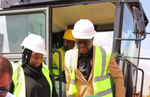 Wike flags off 15km old Keffi road project, announces rehabilitation of 73 schools in Abuja