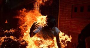Woman sets self ablaze in Tafawa Balewa’s family house Woman