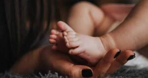Man sells sister’s one-month-old baby for N2m to fund mother’s burial