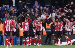EPL: Sunderland whip Chelsea at Stamford Bridge to go second Sunderland