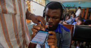 FG pledges better access to books for visually impaired under persons