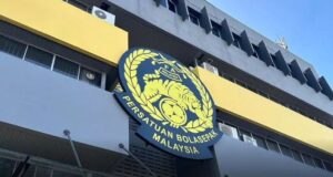 FIFA probes Malaysia’s FA, bans 7 players for using forged documents FIFA