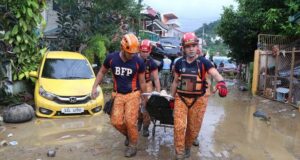 Philippine president declares state of emergency as Typhoon death toll hits 140 Philippine