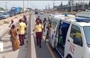 4 injured, baby rescued in Lagos-Ibadan Expressway accident Baby